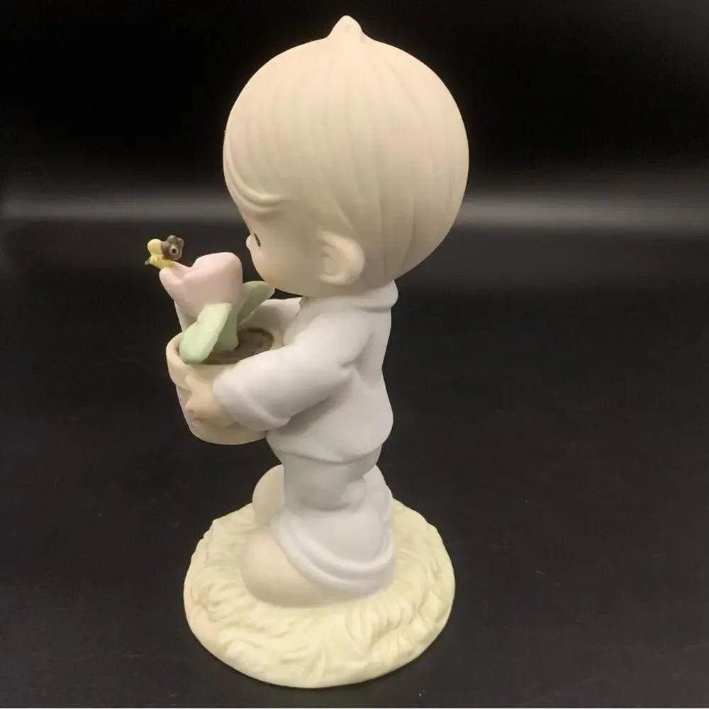 1990 Precious Moments Figurine